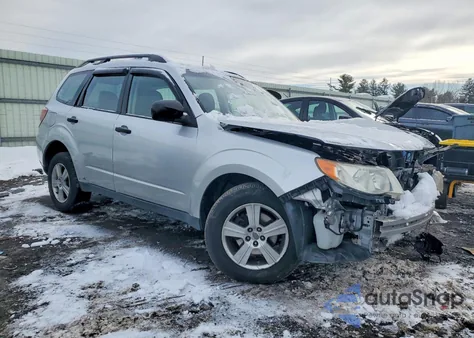 2011 Subaru Forester 2.5X z USA, uszkodzony, nr VIN JF2SHABC7BH728418